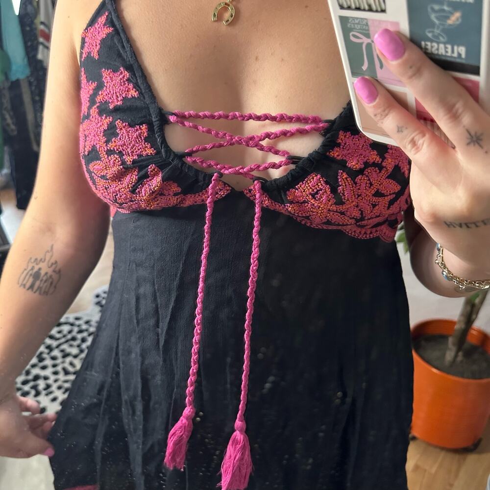 Free People Cecelia Embroidered Boho Slip Dress Black Pink Size XS - Picture 2 of 6